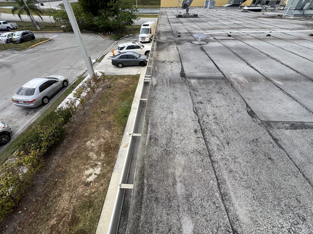 20241210_184152813_iOS